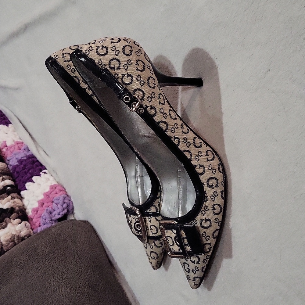 Guess Heels 👠 - Picture 4 of 11